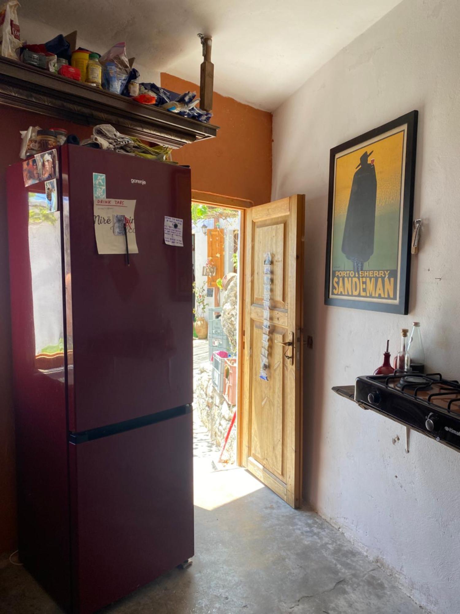 Shotgun Hostel & Guesthouse Vuno Экстерьер фото